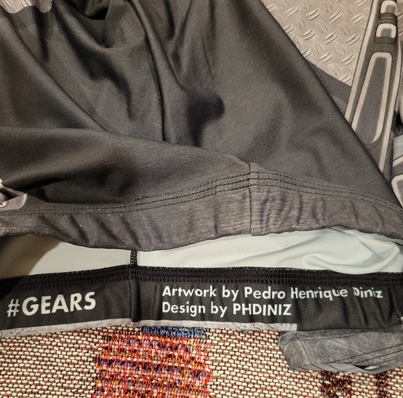 Bombsheller gears mech leggings - Picture 10 of 10